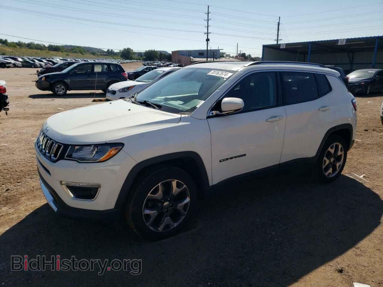 Фотография 3C4NJDCB5HT631185 - JEEP COMPASS 2017