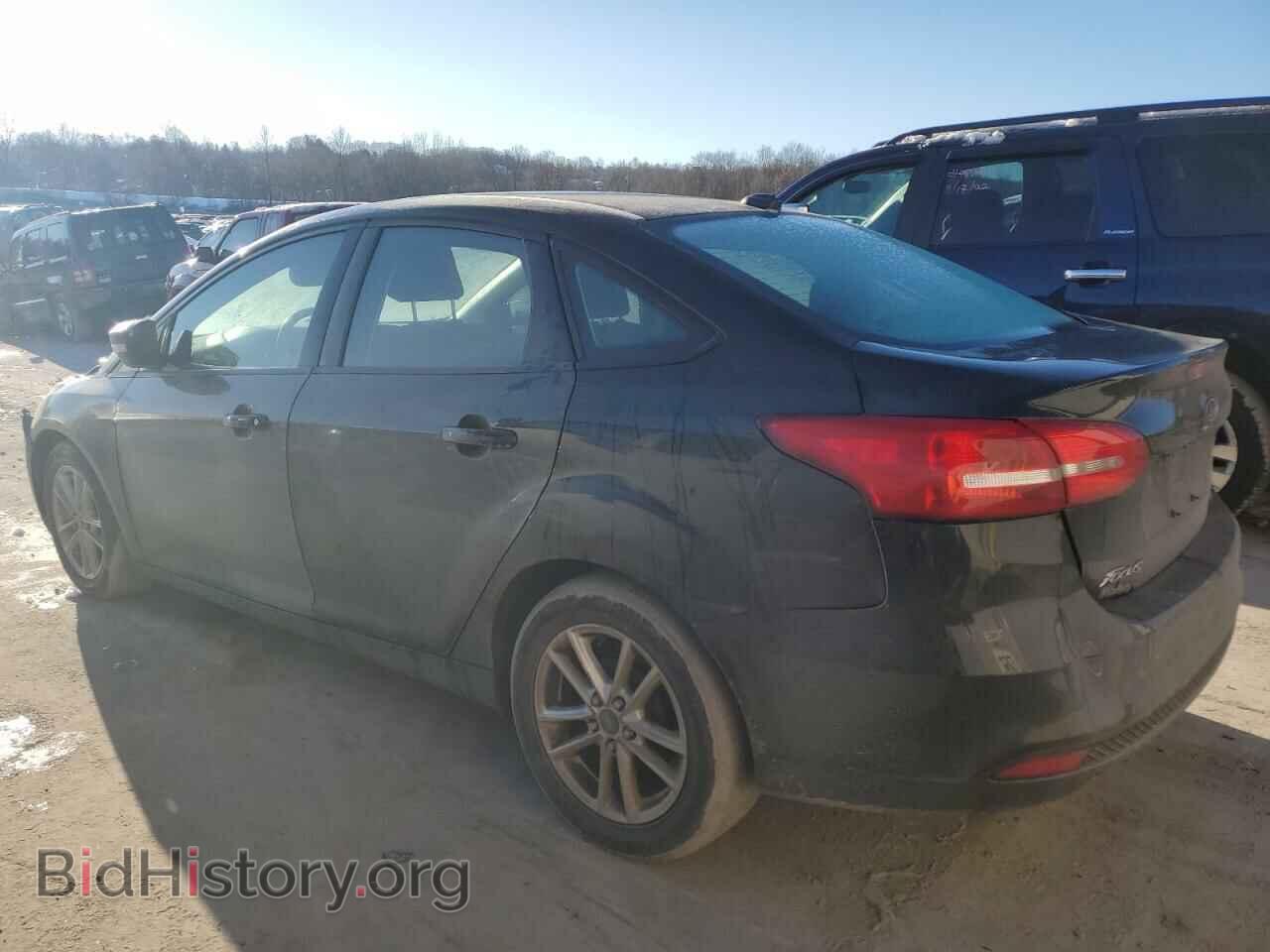 2018 FORD FOCUS - VIN: 1FADP3F25JL214107 - Фото 2