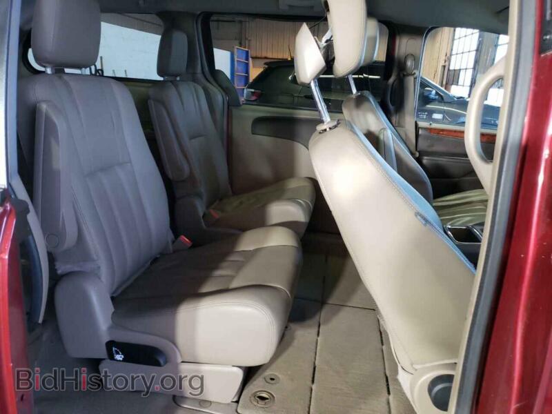 2015 Chrysler MINIVAN (VIN 2C4RC1BG3FR694793) — photo 9 of 10