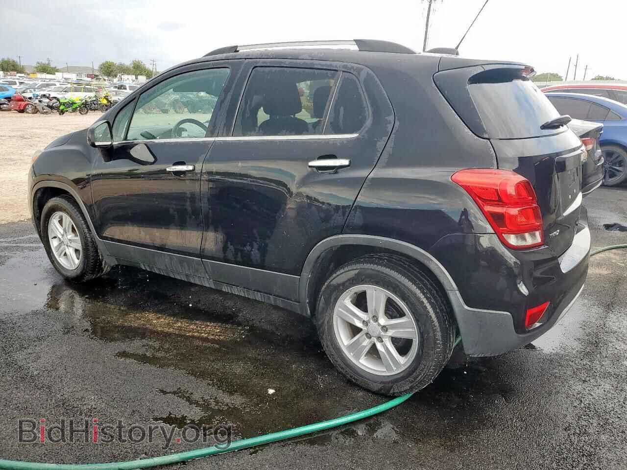 2017 CHEVROLET TRAX - VIN: 3GNCJLSB8HL182353 - Фото 2