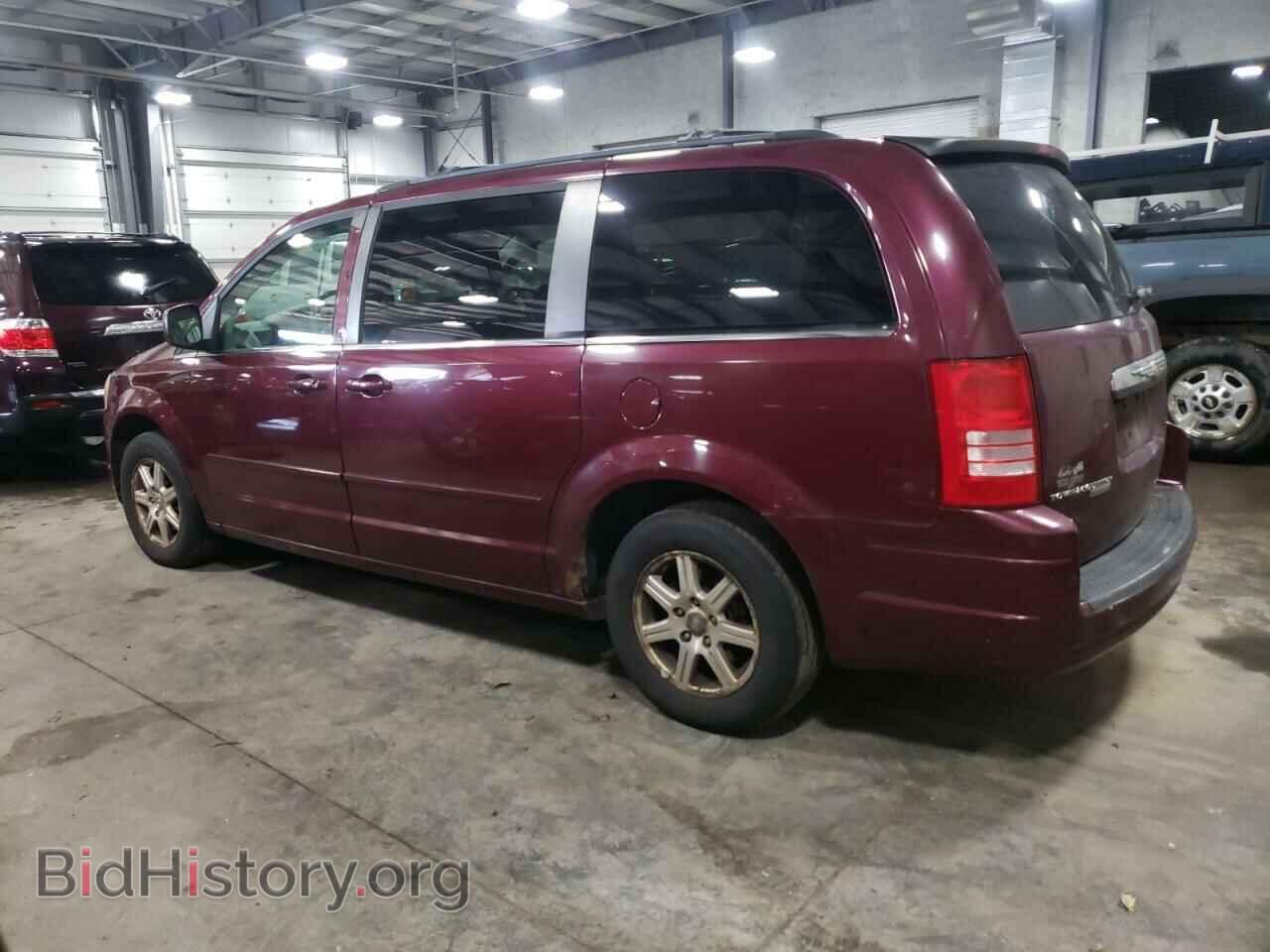 2008 CHRYSLER MINIVAN - VIN: 2A8HR54P98R655944 - Фото 2