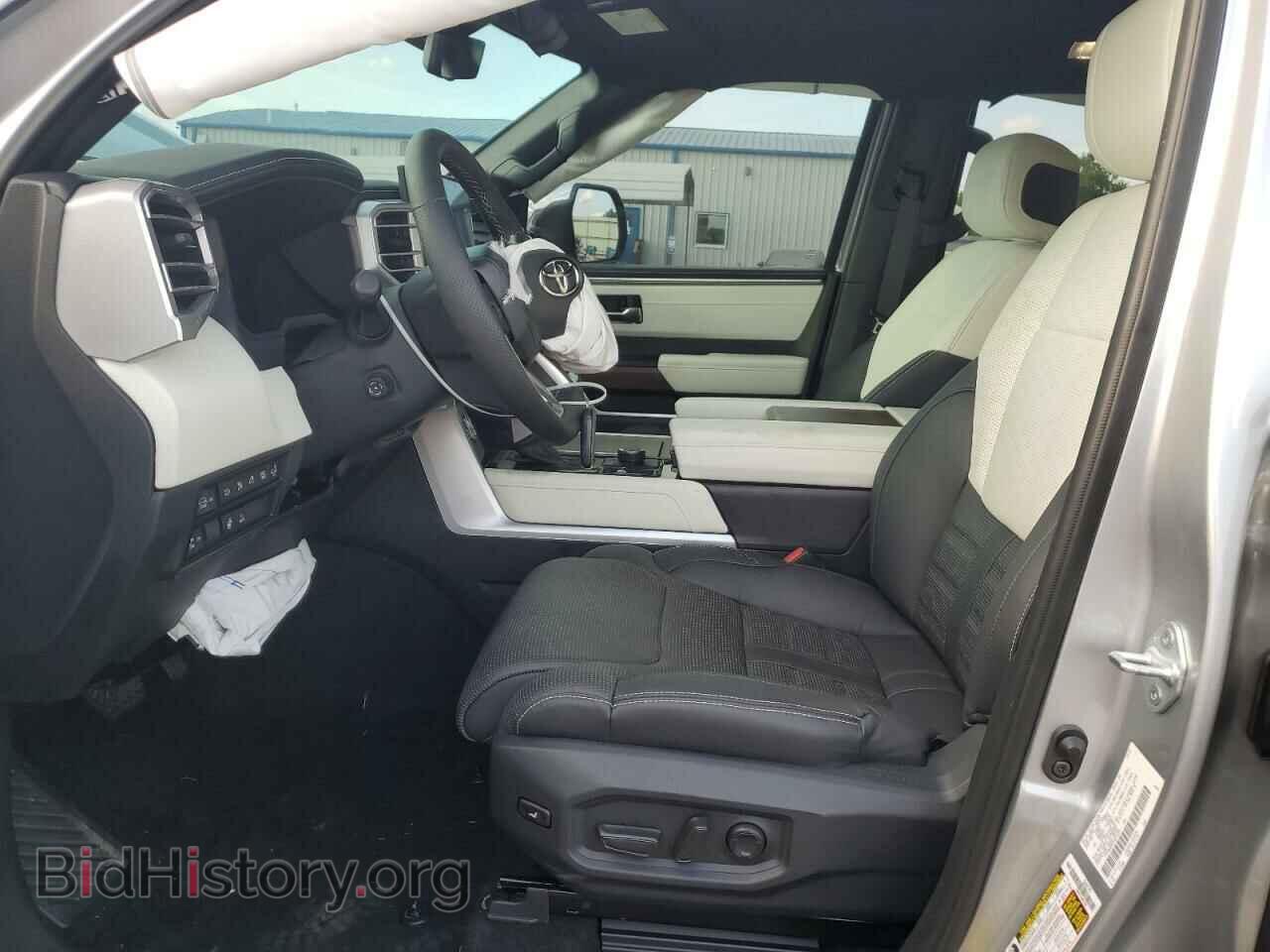 2023 TOYOTA SEQUOIA - VIN: 7SVAAABA6PX011699 - Фото 7