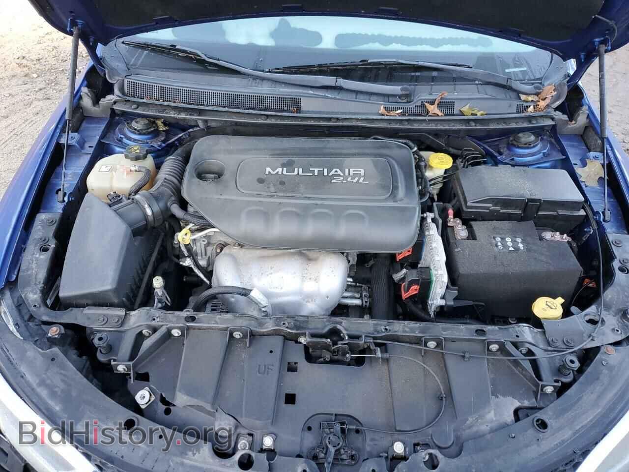 2015 CHRYSLER 200 - VIN: 1C3CCCAB5FN632563 - Фото 11