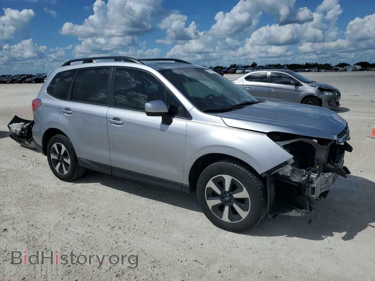 2017 SUBARU FORESTER - VIN: JF2SJAGC7HH580664 - Фото 4