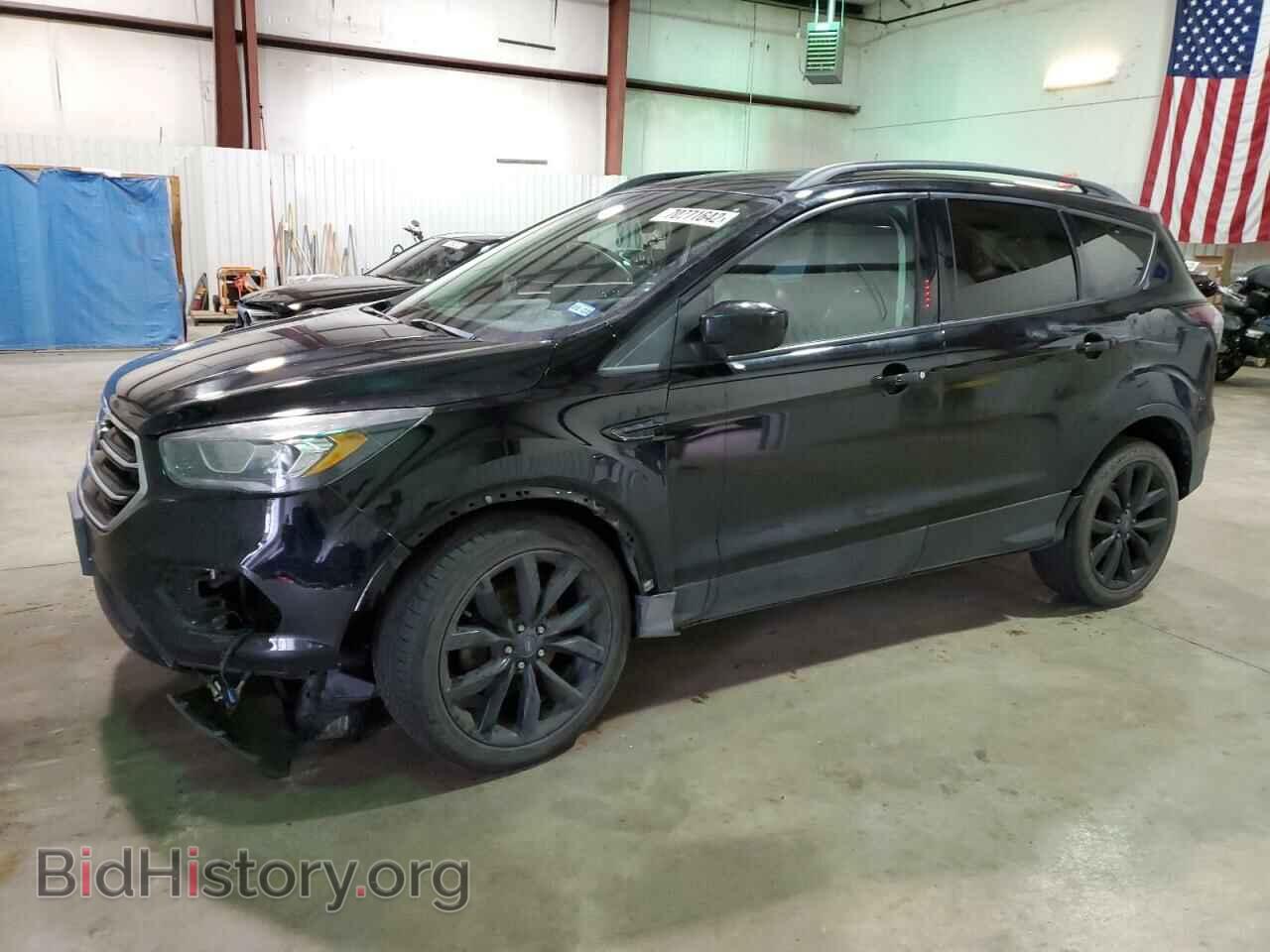 Фотография 1FMCU0GD0HUE30041 - FORD ESCAPE 2017