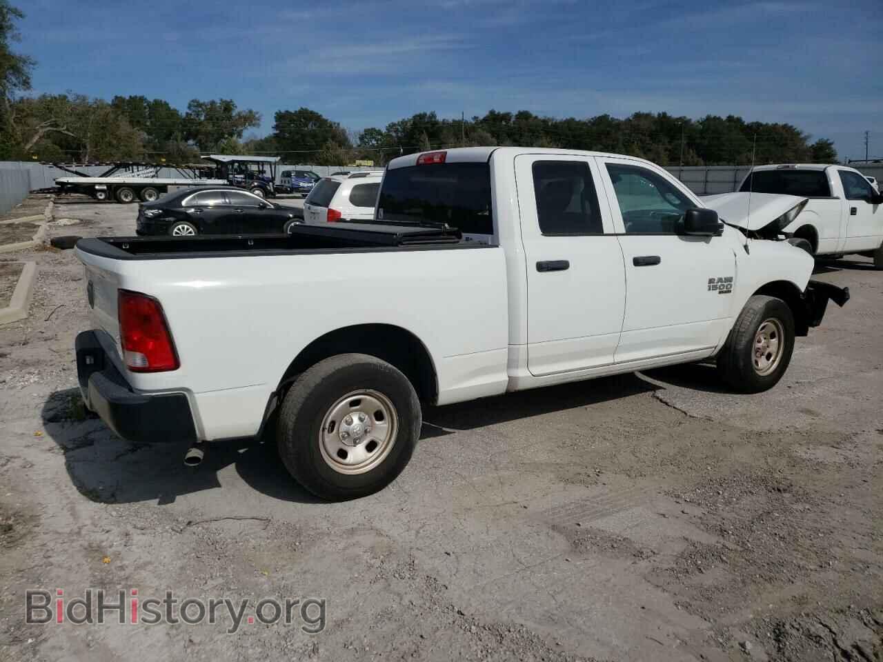 2019 RAM 1500 - VIN: 1C6RR6FG8KS733304 - Фото 3