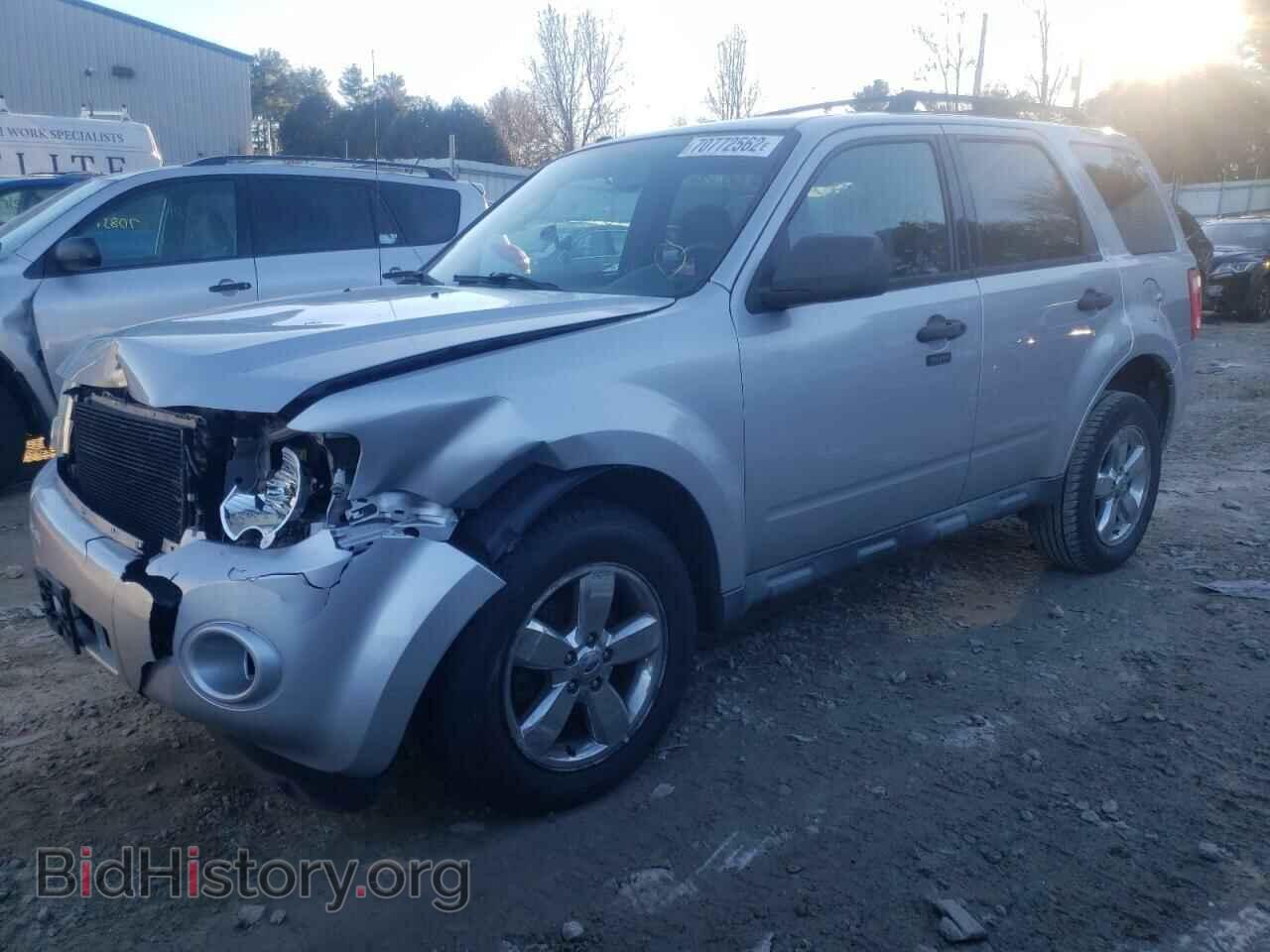 Фотография 1FMCU0D71AKA10031 - FORD ESCAPE 2010