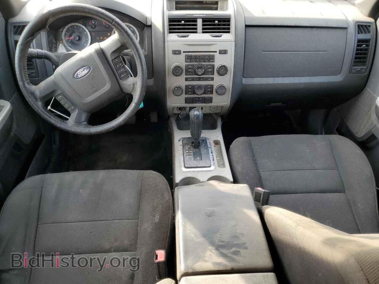 2010 FORD ESCAPE - VIN: 1FMCU0D75AKB80022 - Фото 8