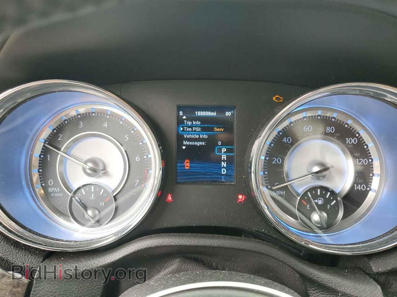 2014 CHRYSLER 300 - VIN: 2C3CCAAG1EH327665 - Фото 9