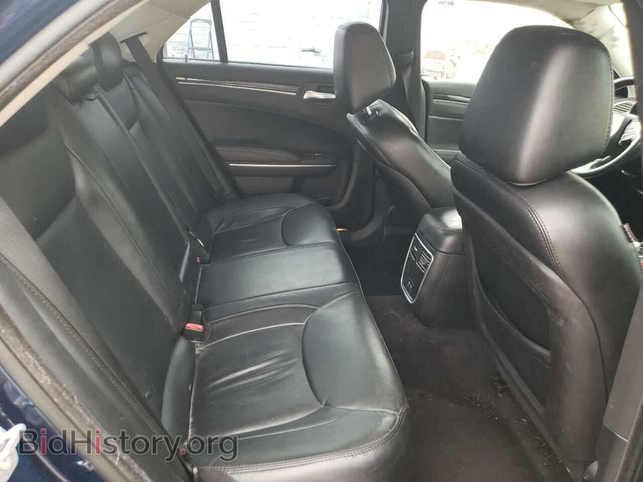 2016 CHRYSLER 300 - VIN: 2C3CCAAG5GH189535 - Фото 10