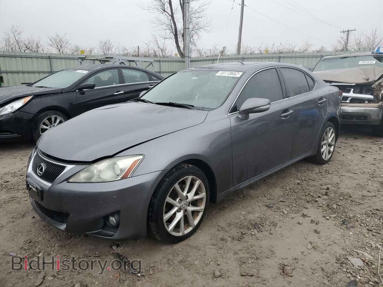 Photo JTHCF5C27C5057565 - LEXUS IS 2012
