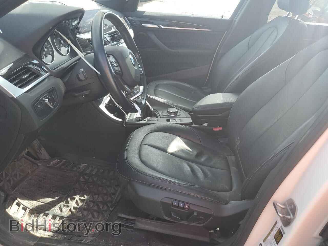 2017 BMW X1 - VIN: WBXHT3C34H5F77894 - Фото 7