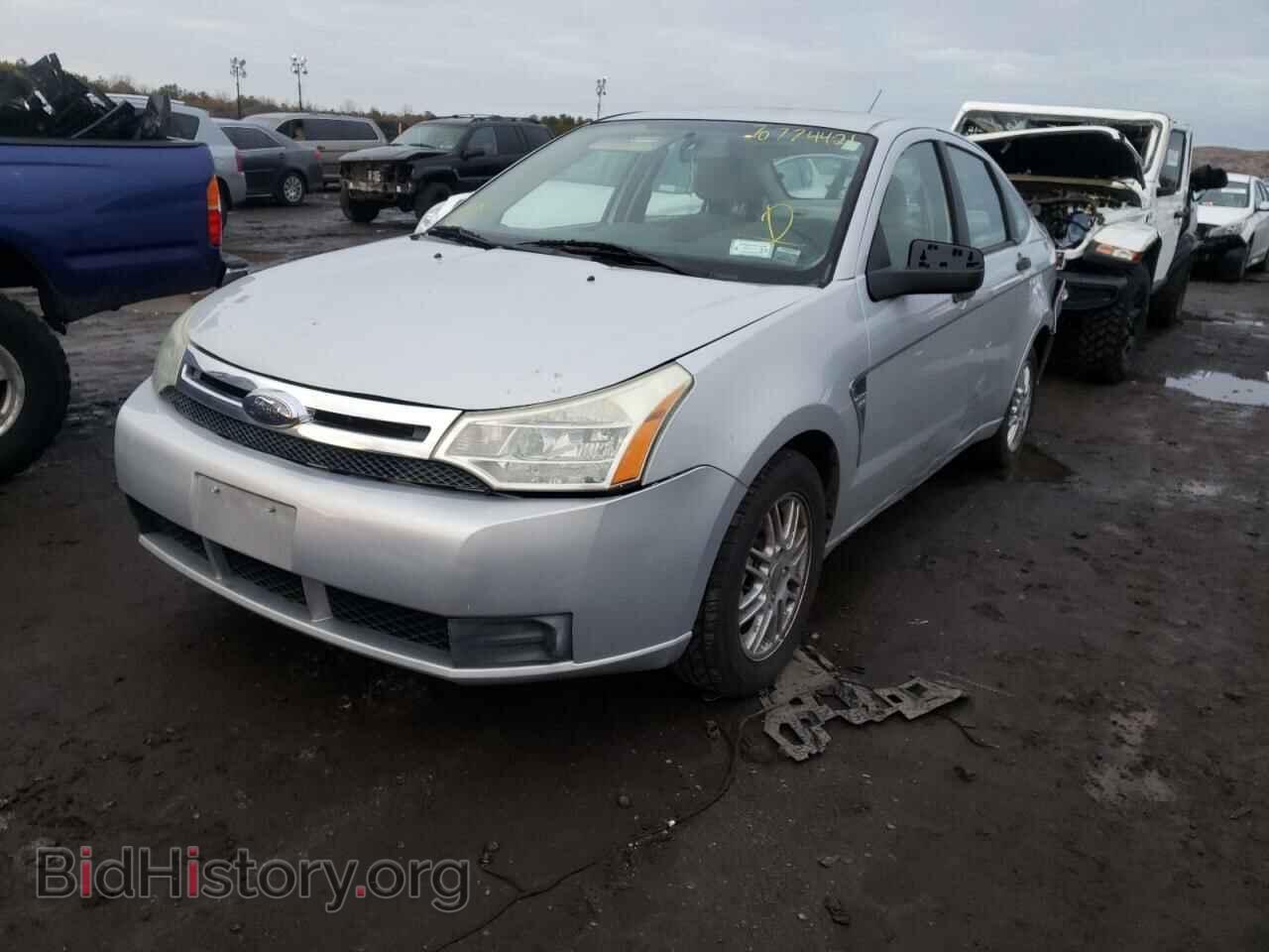 2008 FORD FOCUS - VIN: 1FAHP35N28W204043 - Фото 2