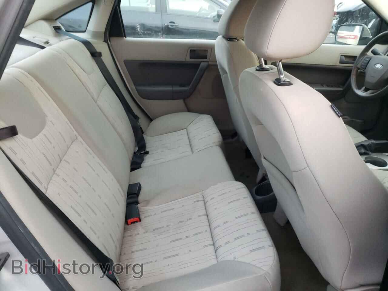 2008 FORD FOCUS - VIN: 1FAHP35N28W204043 - Фото 6