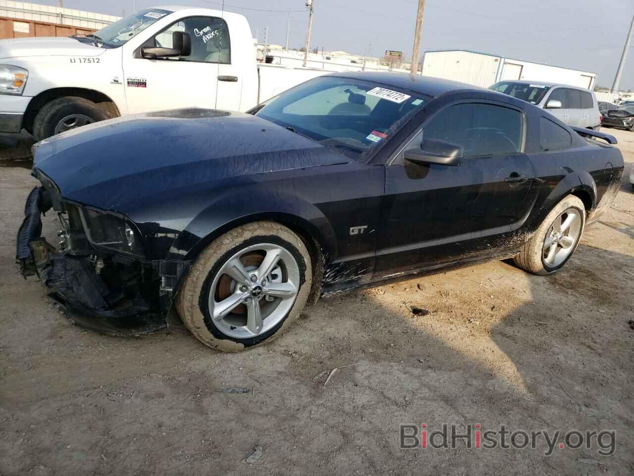 Photo 1ZVHT82H265220034 - FORD MUSTANG 2006