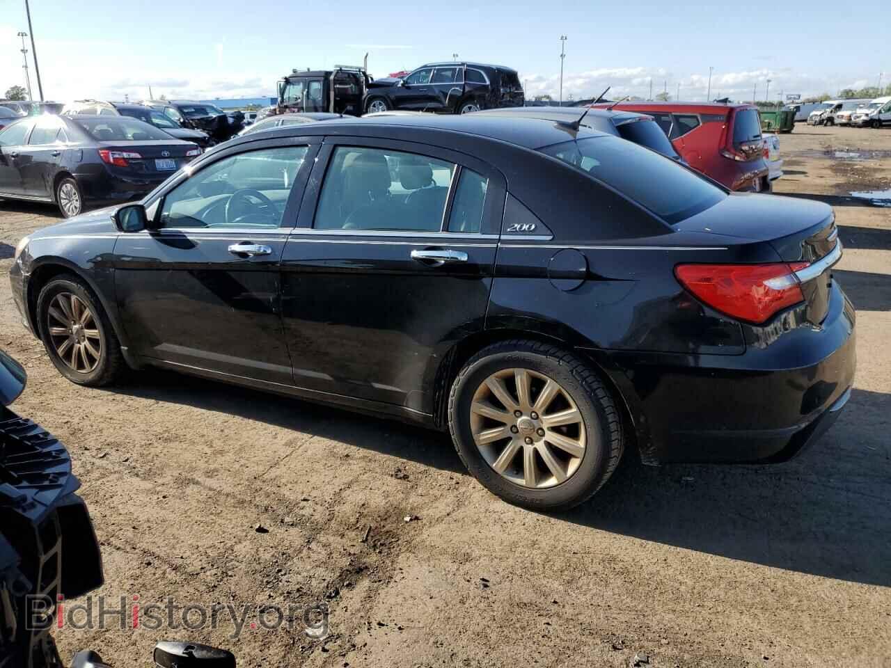2013 CHRYSLER 200 - VIN: 1C3CCBCG7DN571121 - Photo 2