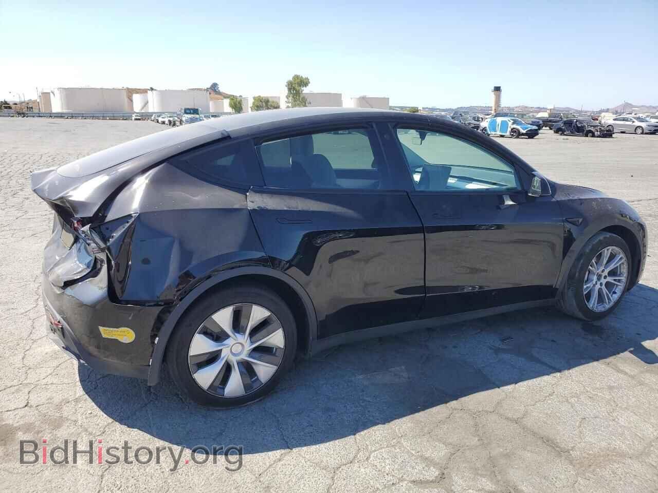 2022 TESLA MODEL Y - VIN: 7SAYGDEE3NF491931 - Фото 3