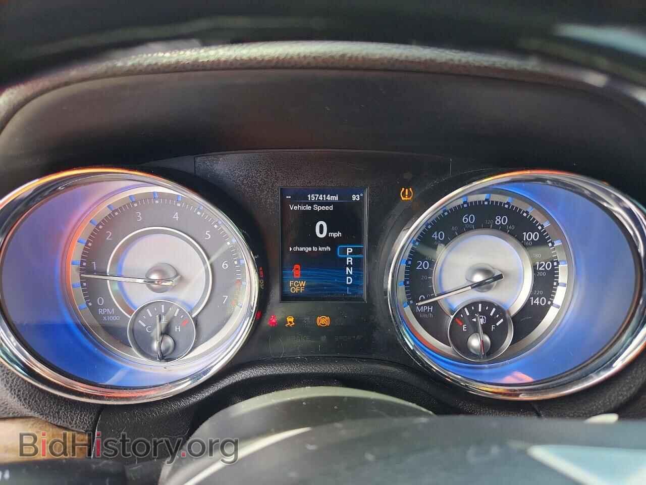 2014 CHRYSLER 300 - VIN: 2C3CCAEG2EH343402 - Photo 9