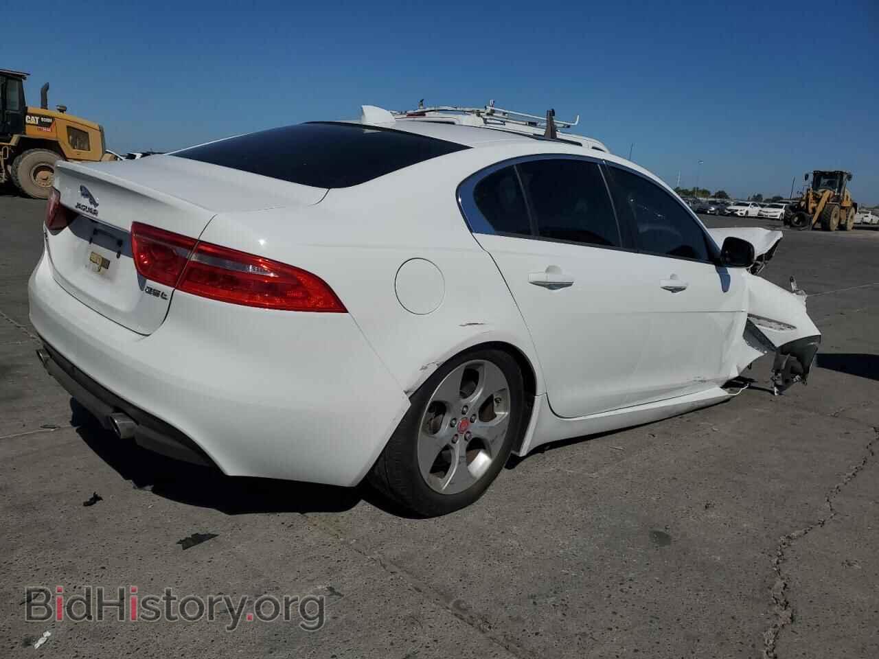 2017 JAGUAR XE - VIN: SAJAR4BG8HA951761 - Фото 3