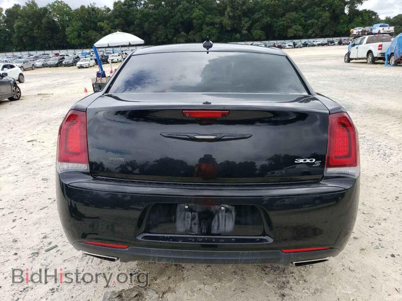 2019 CHRYSLER 300 - VIN: 2C3CCABG6KH538015 - Фото 6