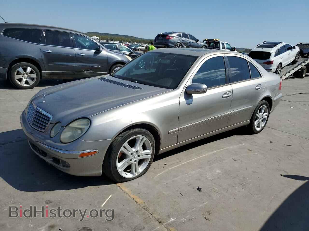 Фотография WDBUF56J76A861108 - MERCEDES-BENZ E-CLASS 2006
