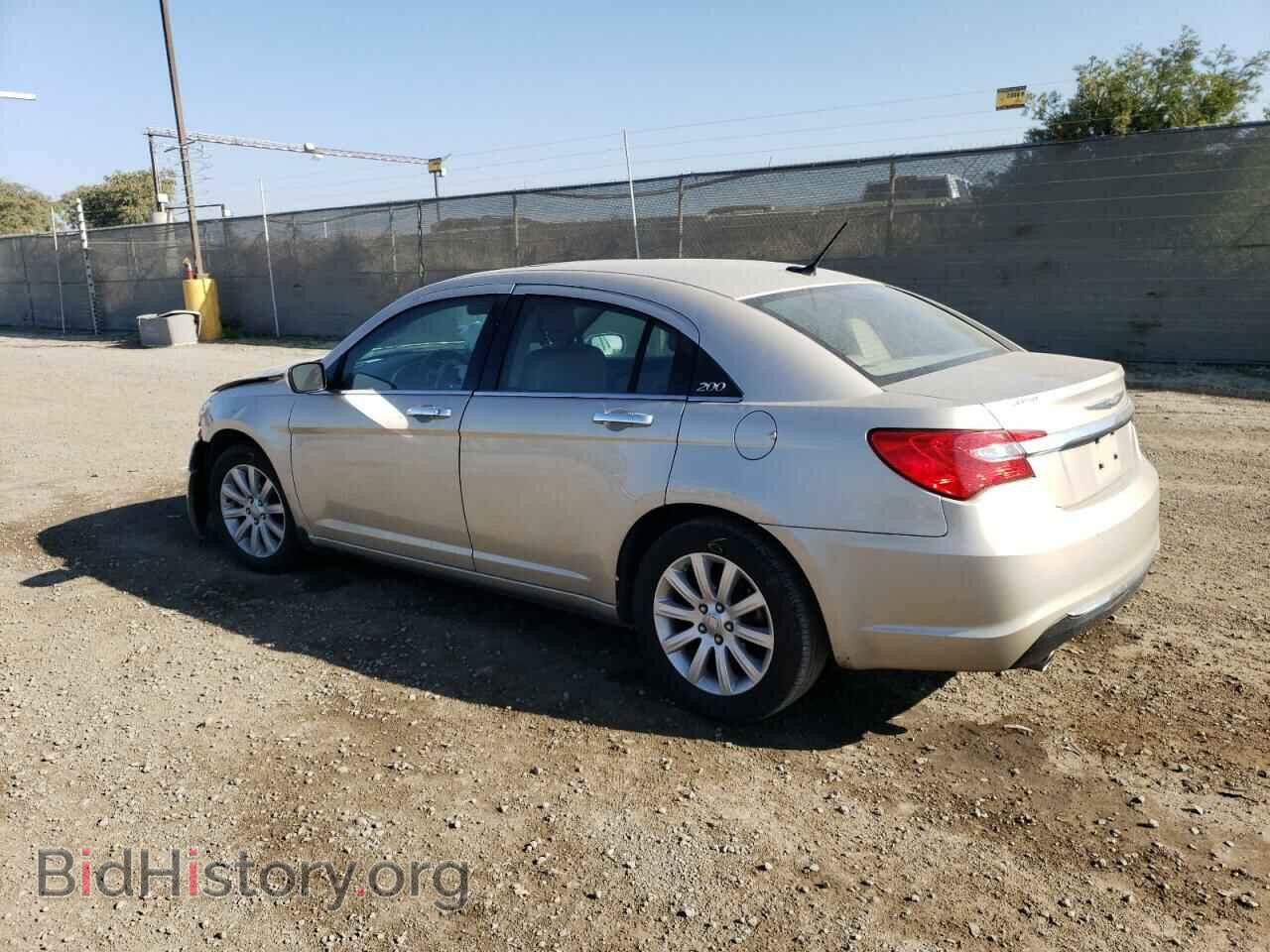 2013 CHRYSLER 200 - VIN: 1C3CCBCG5DN759829 - Фото 2