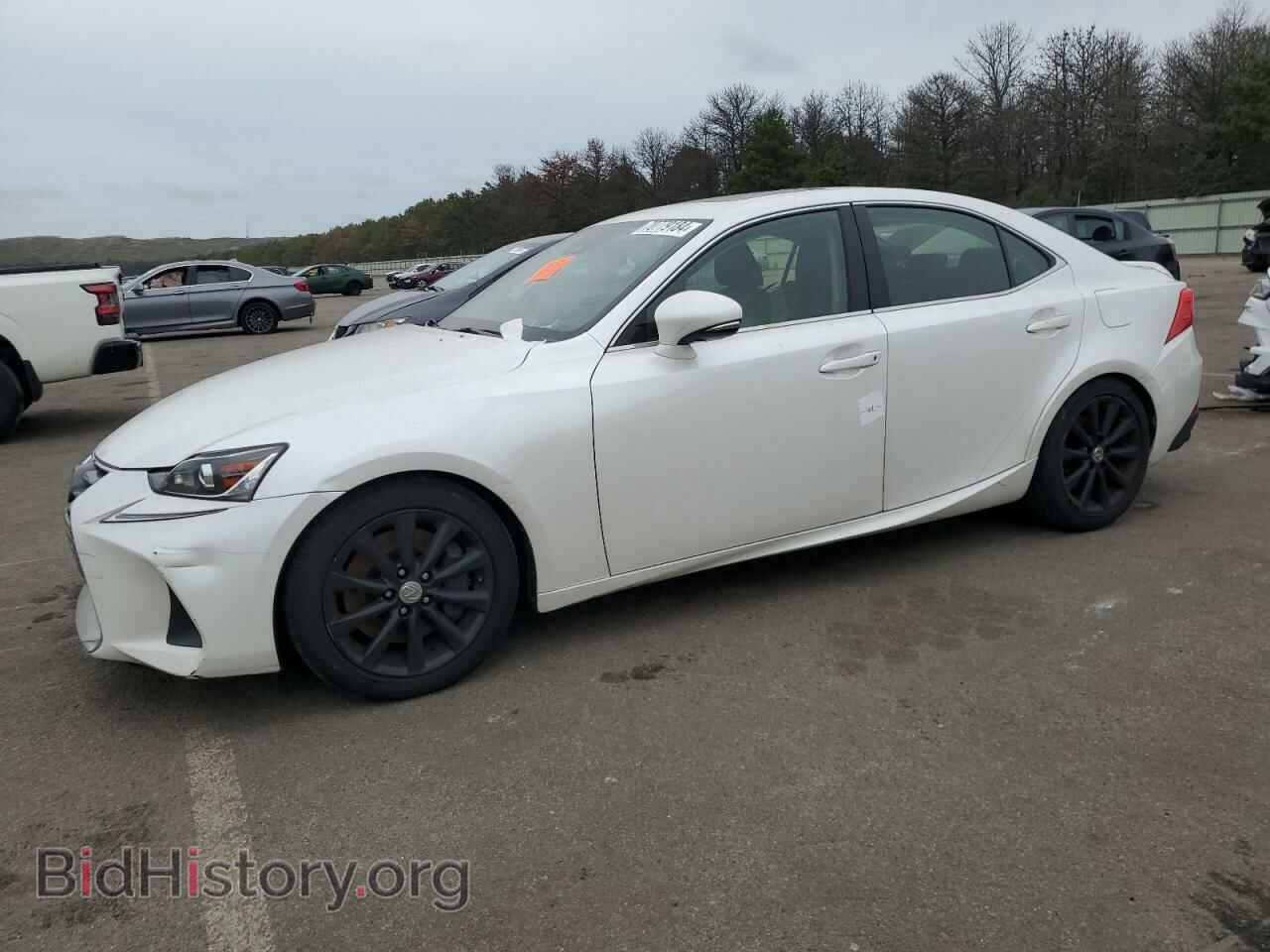Photo JTHCM1D29H5022952 - LEXUS IS 2017