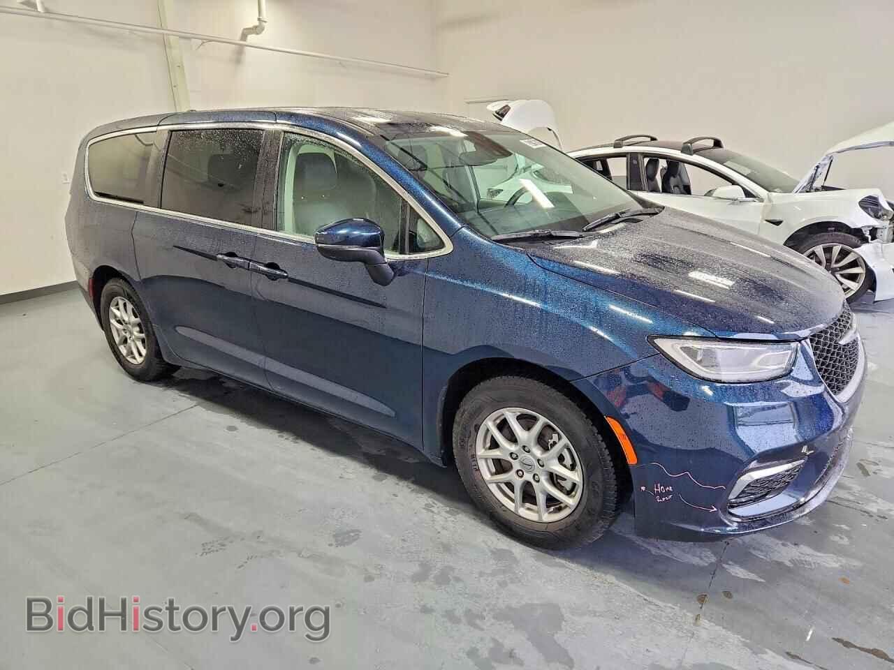 2023 CHRYSLER PACIFICA - VIN: 2C4RC1BG7PR590910 - Photo 4