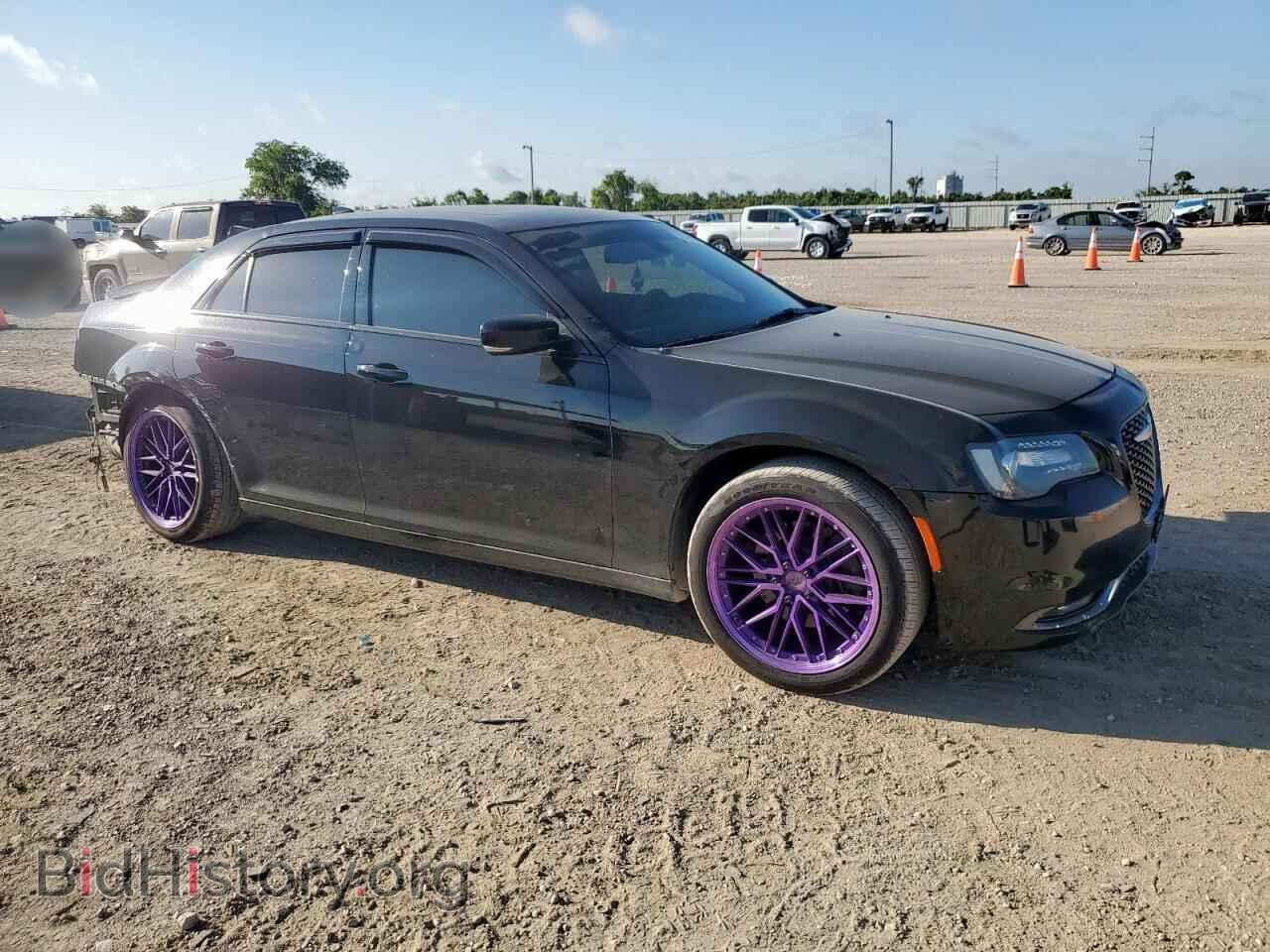 2017 CHRYSLER 300 - VIN: 2C3CCAGG7HH637587 - Photo 4