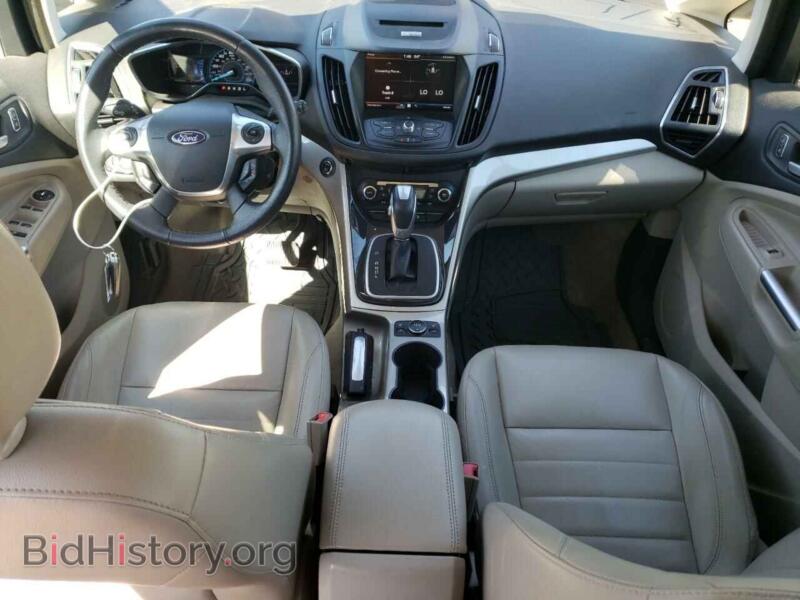 2013 Ford CMAX (VIN 1FADP5CU4DL512136) — фото 8 из 12