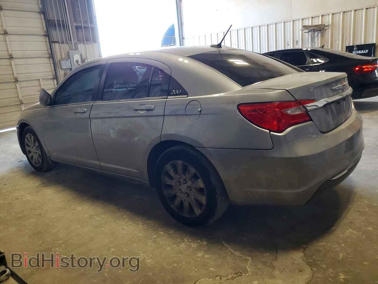 2013 CHRYSLER 200 - VIN: 1C3CCBAB9DN642200 - Photo 2