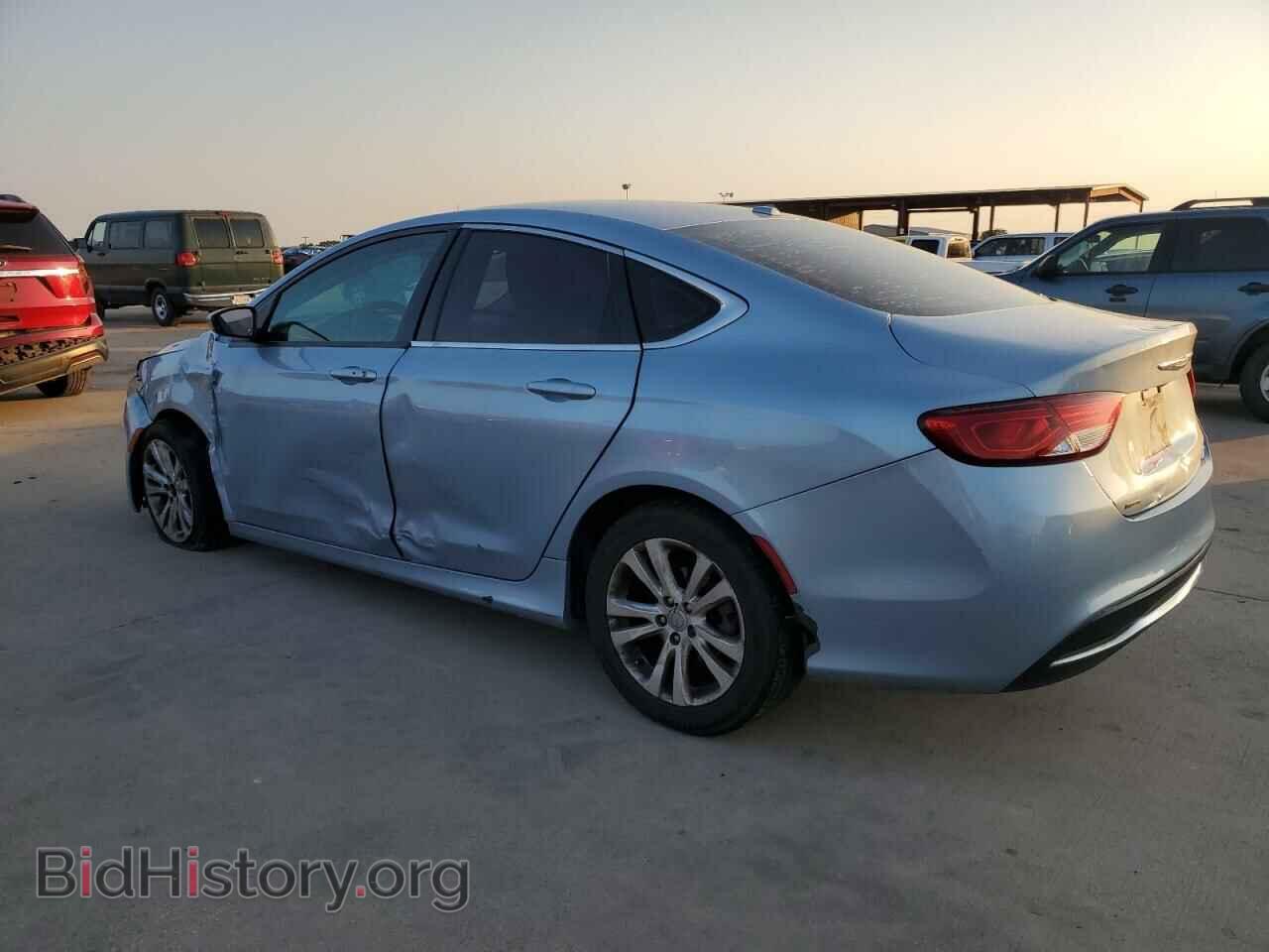 2015 CHRYSLER 200 - VIN: 1C3CCCAB0FN659282 - Фото 2