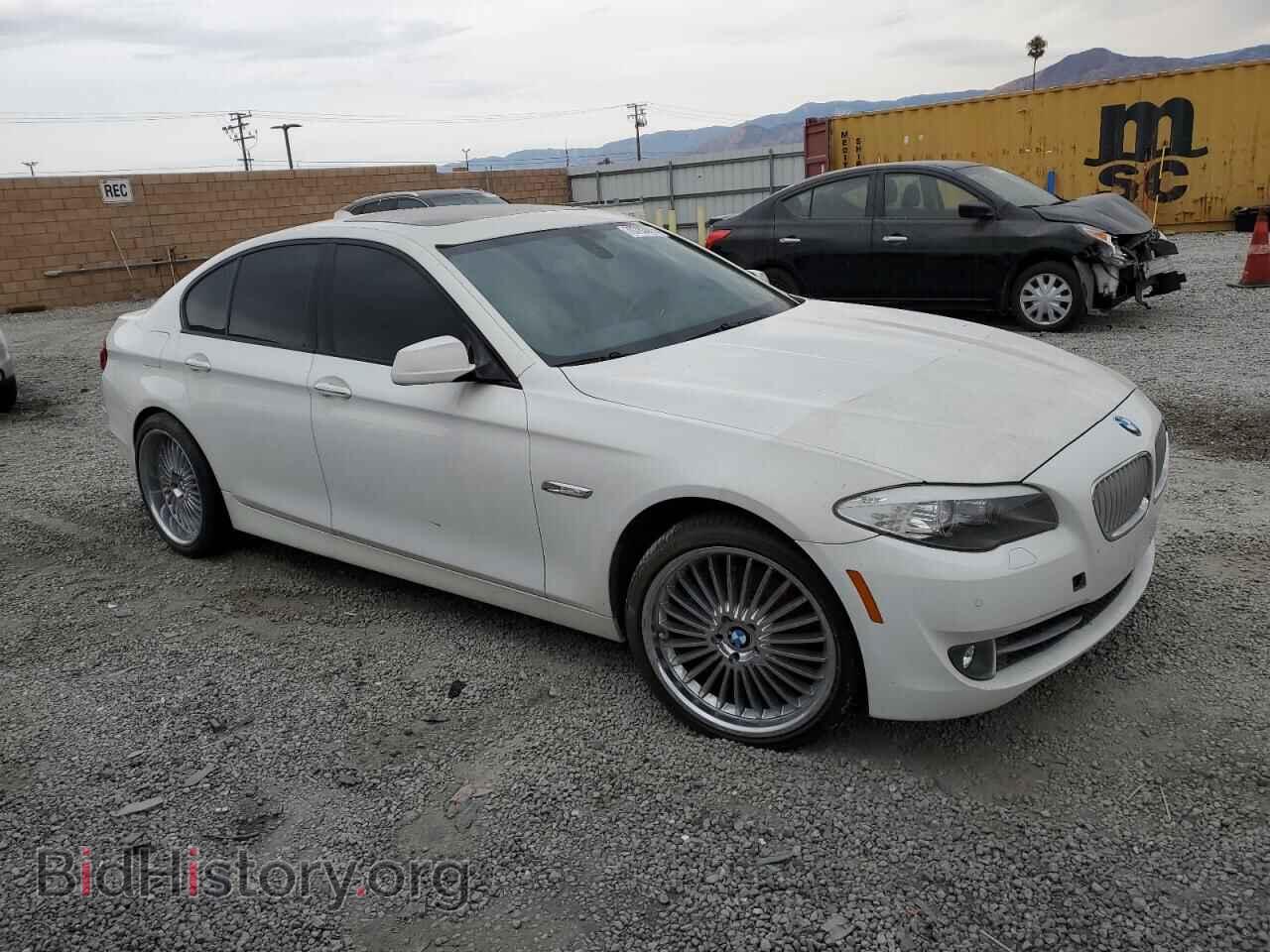 2011 BMW 5 SERIES - VIN: WBAFR9C50BDE81780 - Фото 4