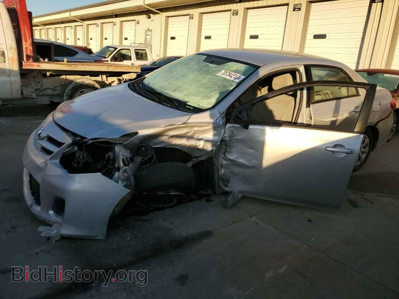Фотография 2T1BU4EE4BC650337 - TOYOTA COROLLA 2011