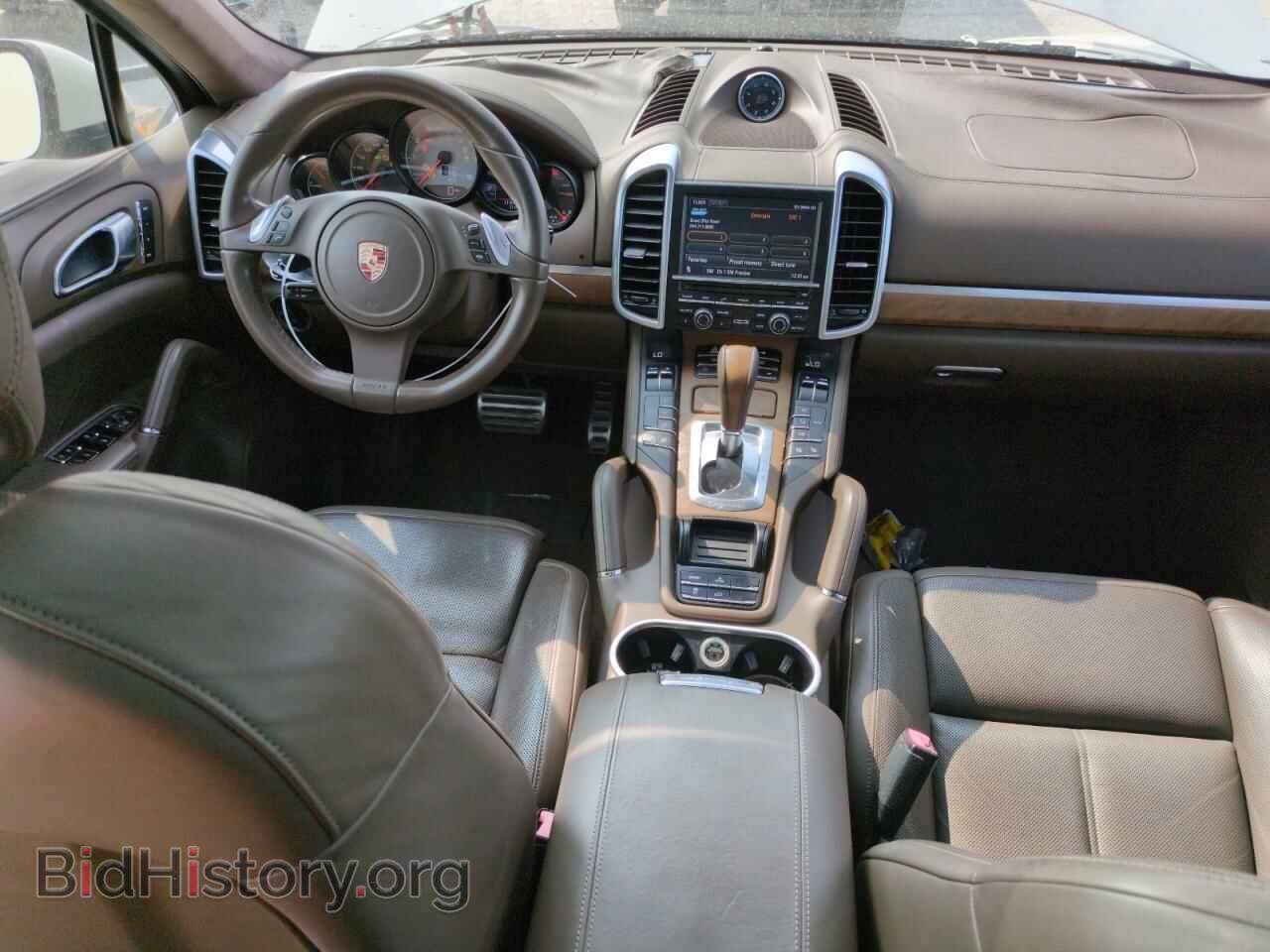 2011 PORSCHE CAYENNE - VIN: WP1AE2A23BLA92996 - Фото 8