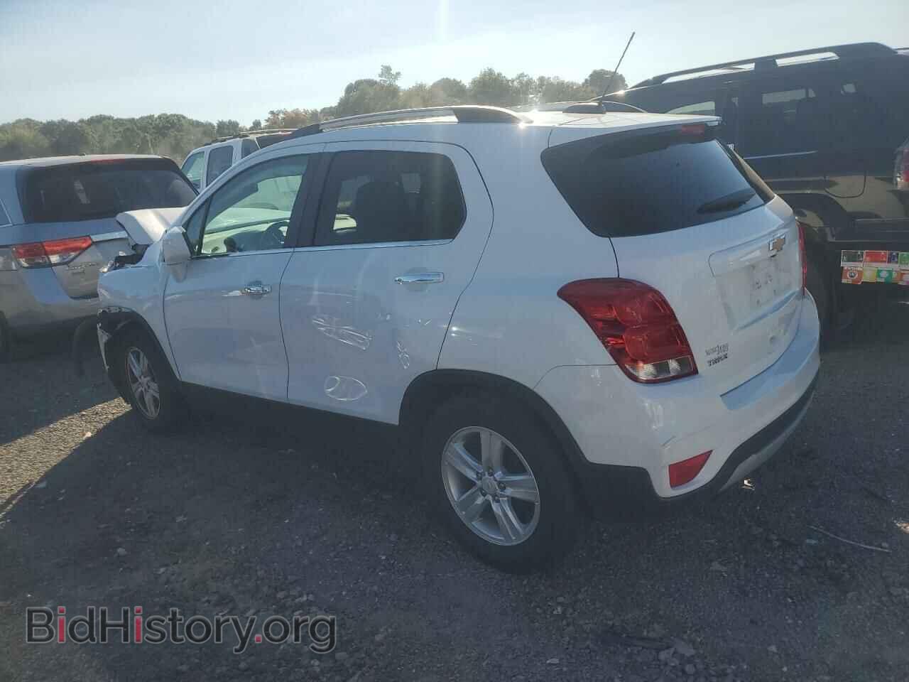 2019 CHEVROLET TRAX - VIN: KL7CJLSB0KB955704 - Фото 2