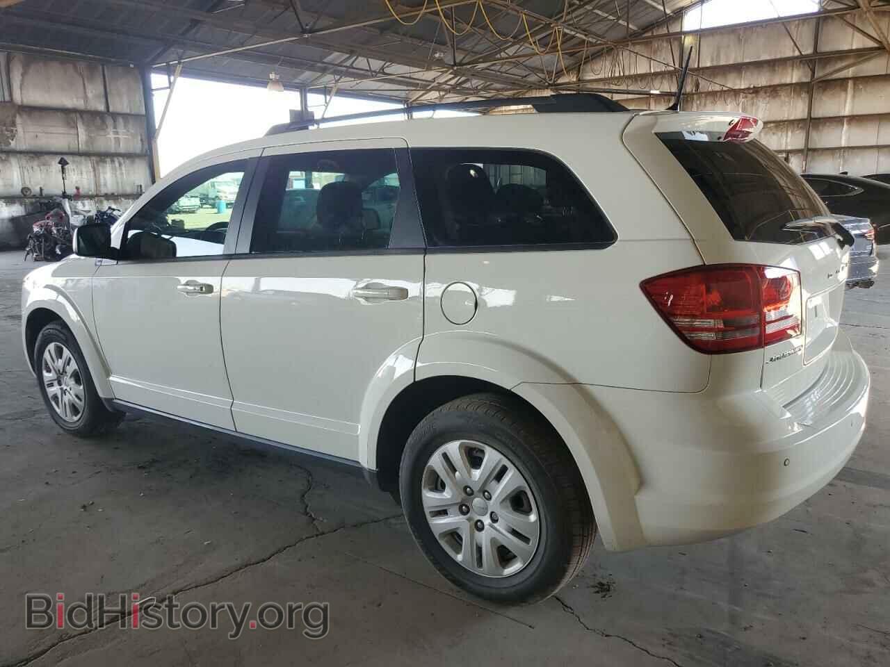 2020 DODGE JOURNEY - VIN: 3C4PDCAB1LT277011 - Фото 2