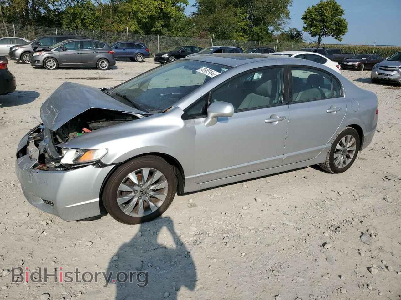 Photo 19XFA1F88AE013064 - HONDA CIVIC 2010