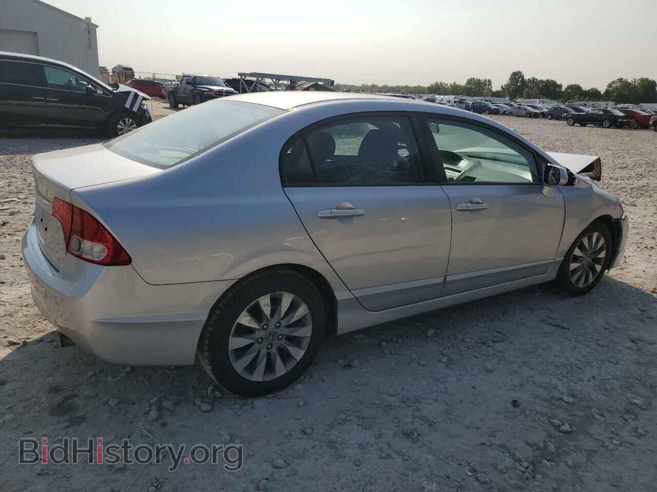 2010 HONDA CIVIC - VIN: 19XFA1F88AE013064 - Фото 3