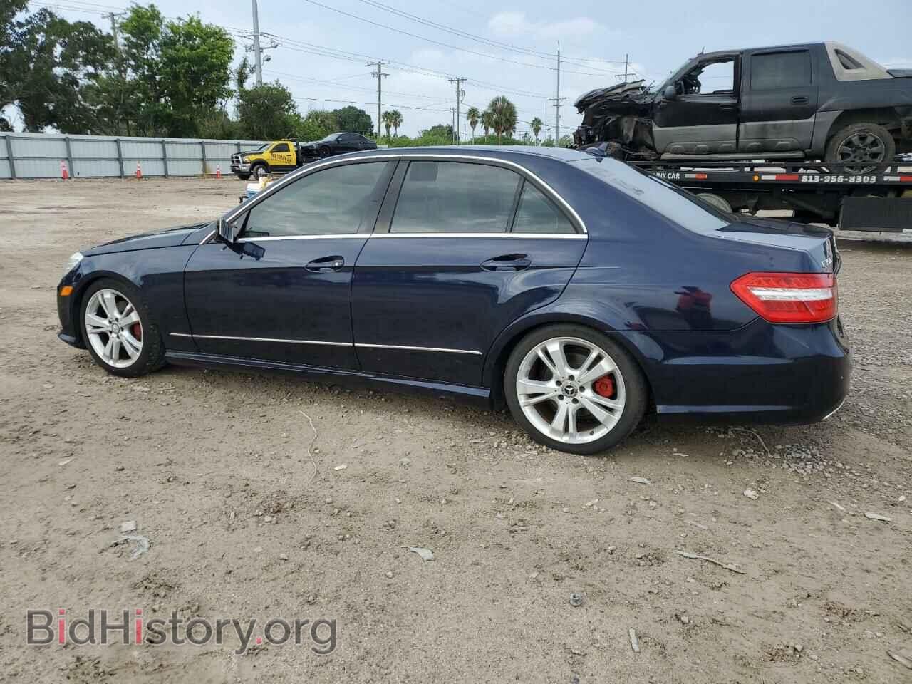 2013 MERCEDES-BENZ E-CLASS - VIN: WDDHF5KB9DA725681 - Фото 2