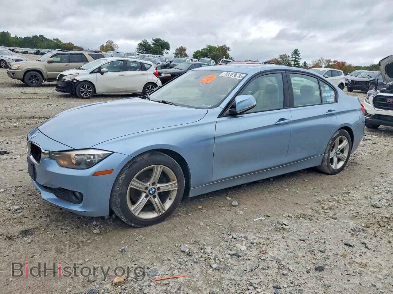 Photo WBA3C3C51DF979640 - BMW 3 SERIES 2013