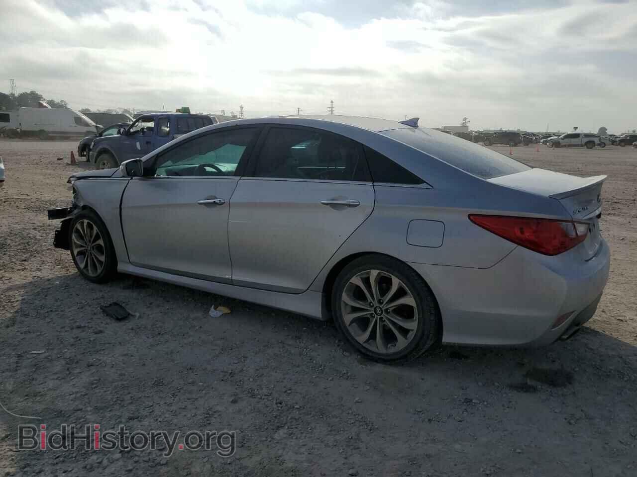 2014 HYUNDAI SONATA - VIN: 5NPEC4AC3EH885561 - Фото 2