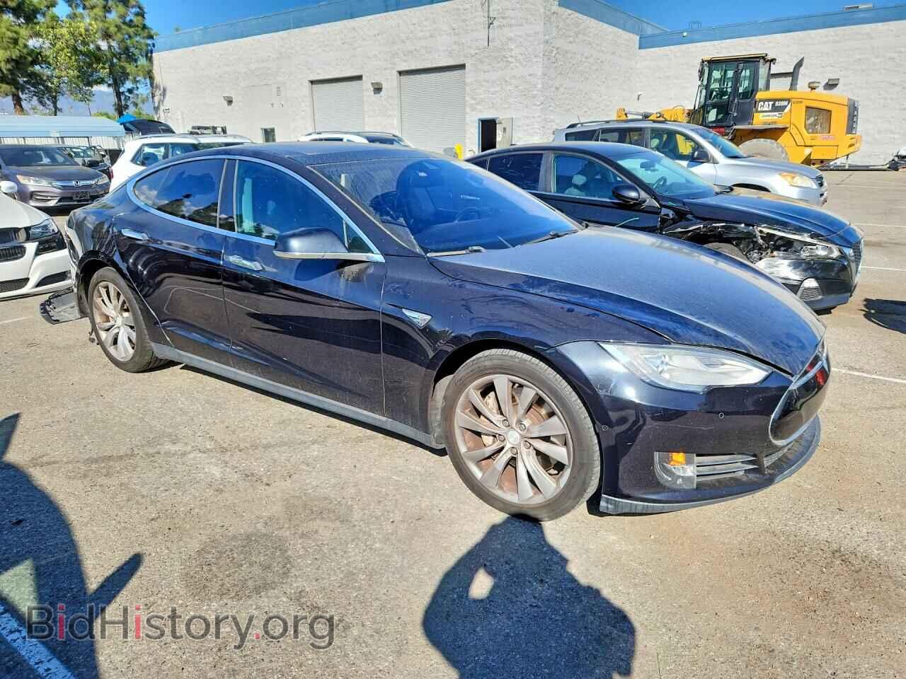 2015 TESLA MODEL S - VIN: 5YJSA1H28FF082636 - Фото 4