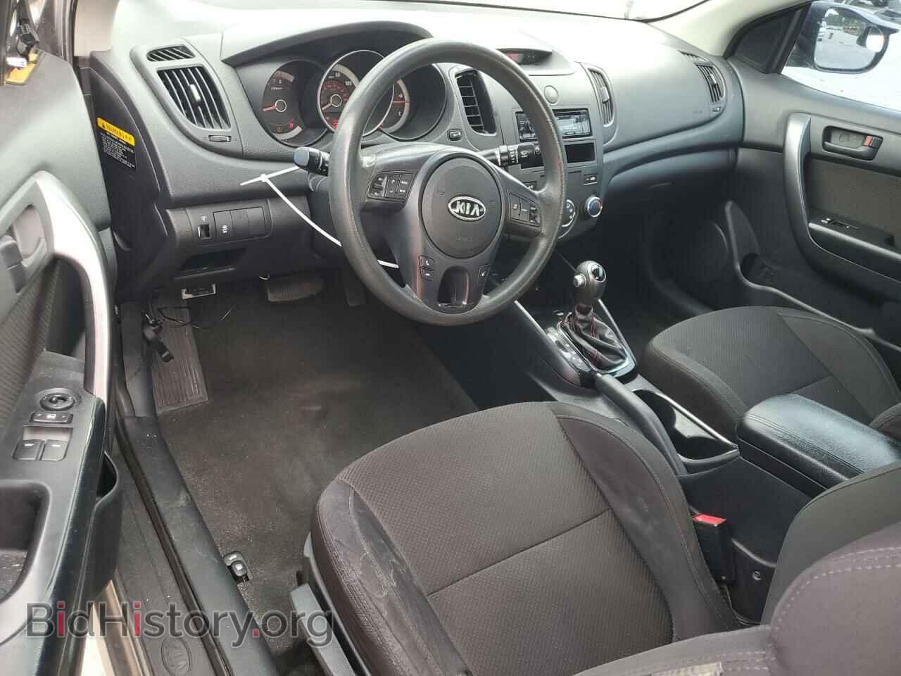 2012 KIA FORTE - VIN: KNAFU6A28C5527399 - Фото 8