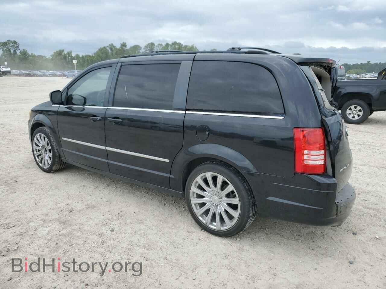 2010 CHRYSLER MINIVAN - VIN: 2A4RR5D11AR413611 - Photo 2