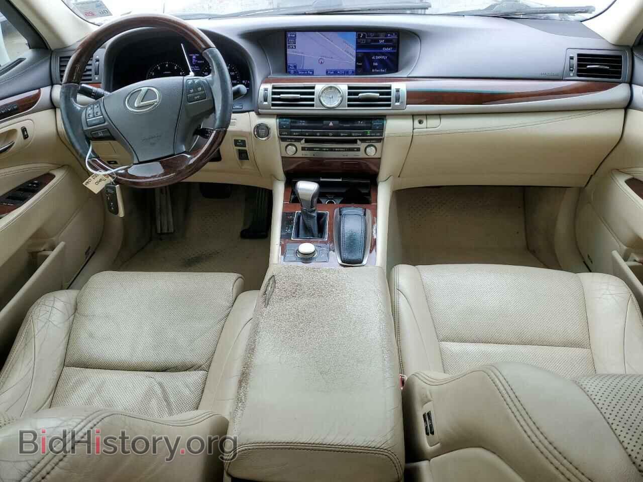 2013 LEXUS LS460 - VIN: JTHBL5EF3D5119565 - Photo 8