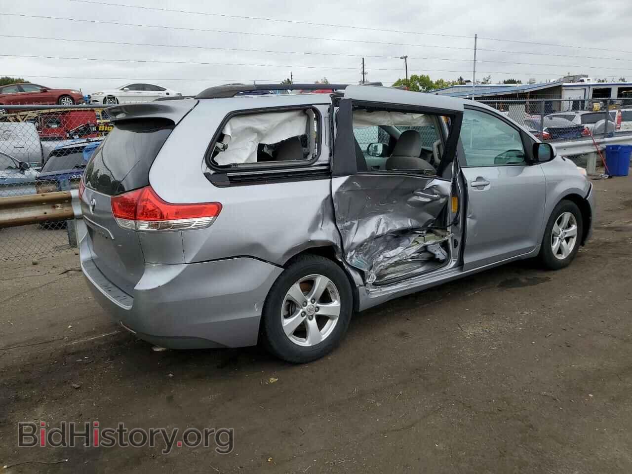 2013 TOYOTA All Models - VIN: 5TDKK3DCXDS378564 - Photo 3