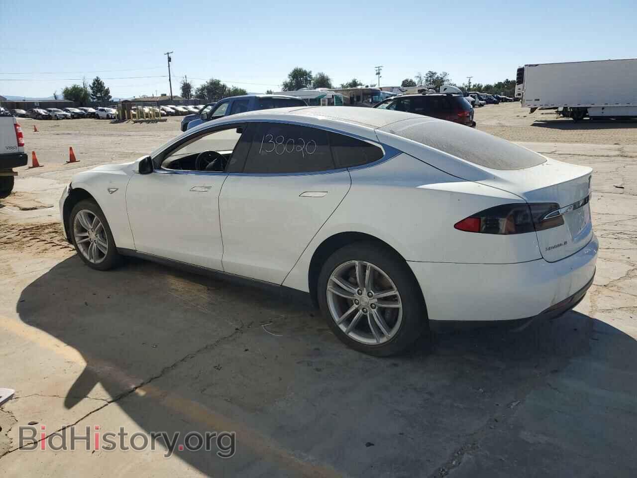 2013 TESLA MODEL S - VIN: 5YJSA1CN1DFP05531 - Фото 2