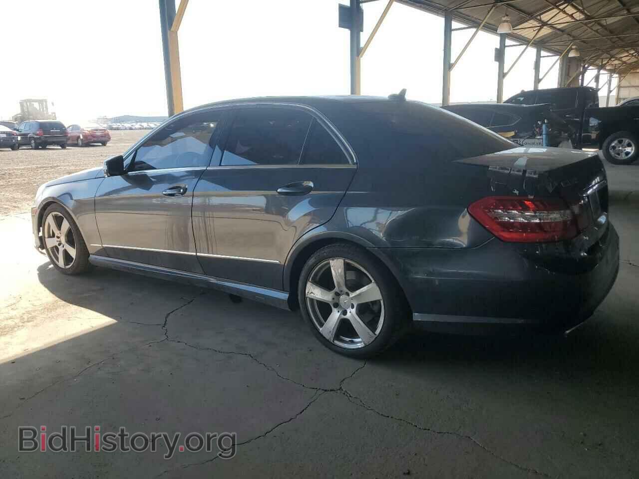 2011 MERCEDES-BENZ E-CLASS - VIN: WDDHF5GB4BA508321 - Фото 2