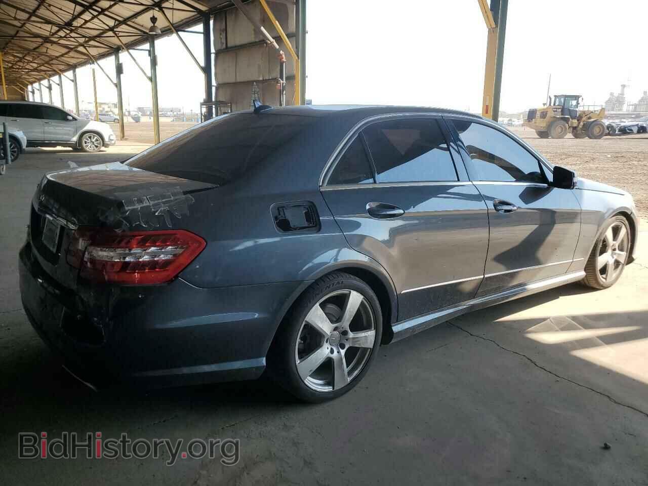 2011 MERCEDES-BENZ E-CLASS - VIN: WDDHF5GB4BA508321 - Фото 3